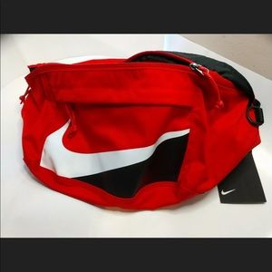 Nike Tech Hip Fanny Pack Waist Cross Body Bag